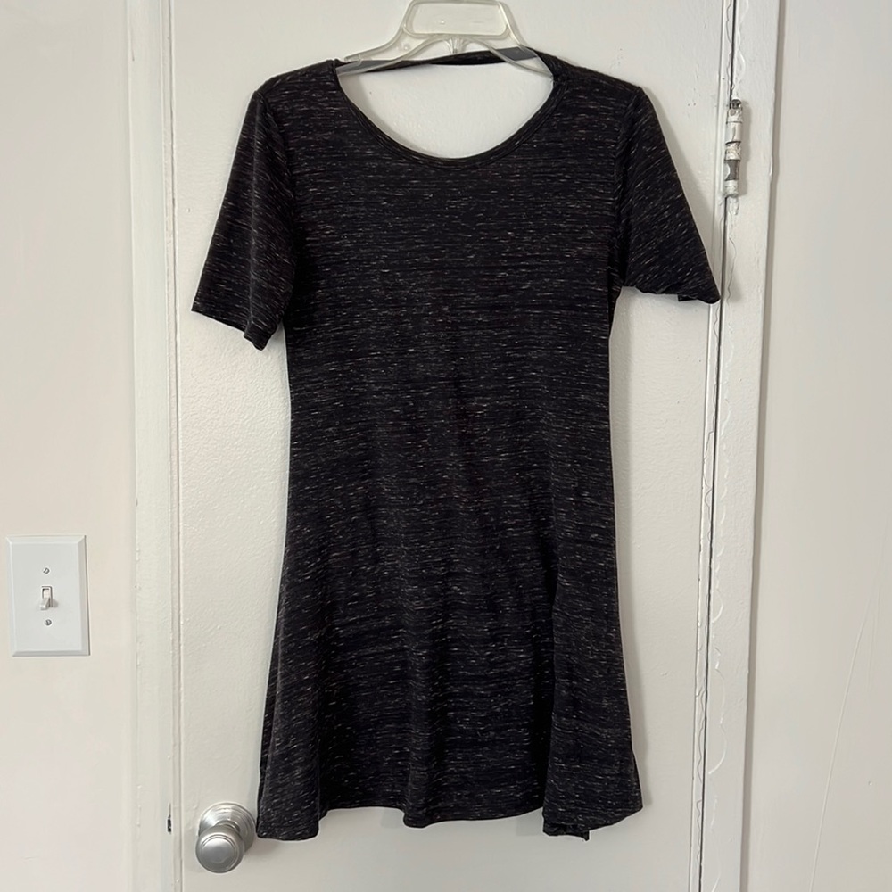 Cotton boutique dress with open back